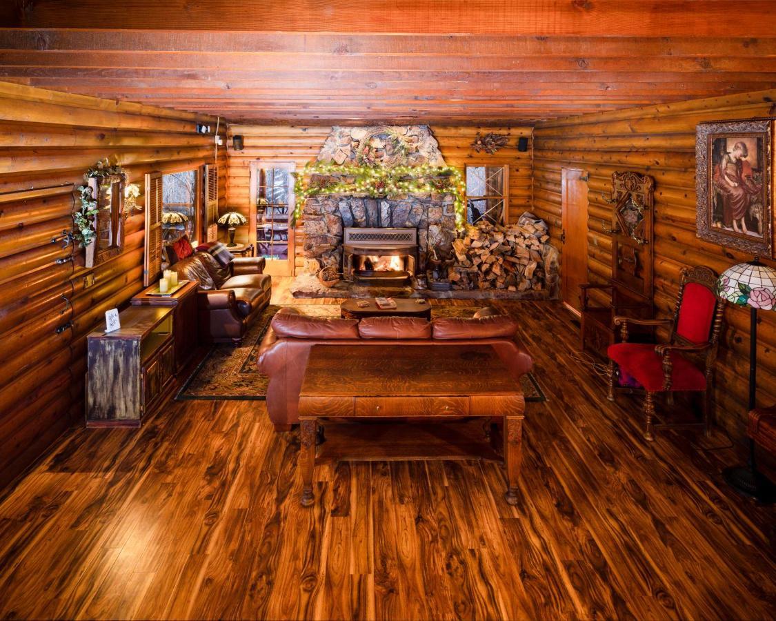 Gold Mountain Manor Bed & Breakfast Биг Беър Лейк Екстериор снимка
